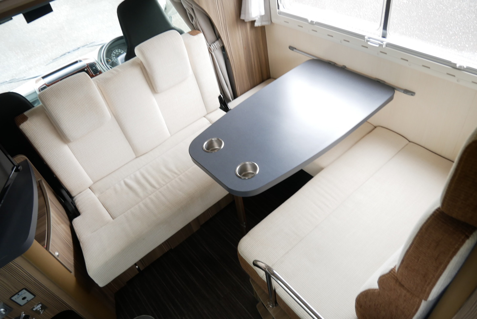 キャンピングカー キャブコン ｶﾑﾛｰﾄﾞ ﾊﾞﾝﾃｯｸ ｼﾞﾙﾉｰﾌﾞﾙ　家庭用ｴｱｺﾝ