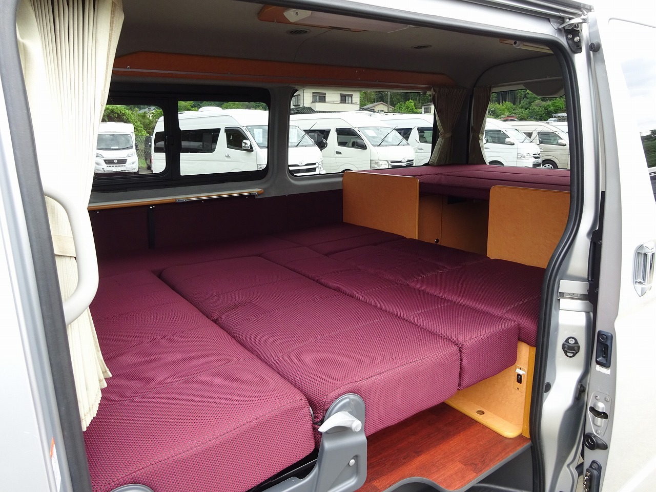 キャンピングカー バンコン ﾊｲｴｰｽ OMC ﾂｱｰｽﾞﾜｲﾄﾞ　FFﾋｰﾀｰ