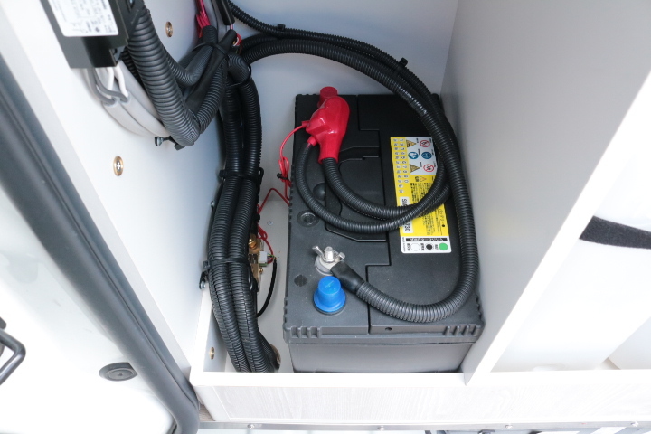 キャンピングカー バンコン ﾊｲｴｰｽ ｹｲﾜｰｸｽ ﾗｷﾞｯﾄﾞﾊﾞﾝ　FF　ﾎﾟｯﾌﾟｱ