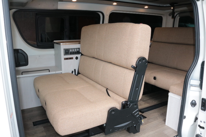 キャンピングカー バンコン ﾊｲｴｰｽ ｹｲﾜｰｸｽ ﾗｷﾞｯﾄﾞﾊﾞﾝ　FF　ﾎﾟｯﾌﾟｱ