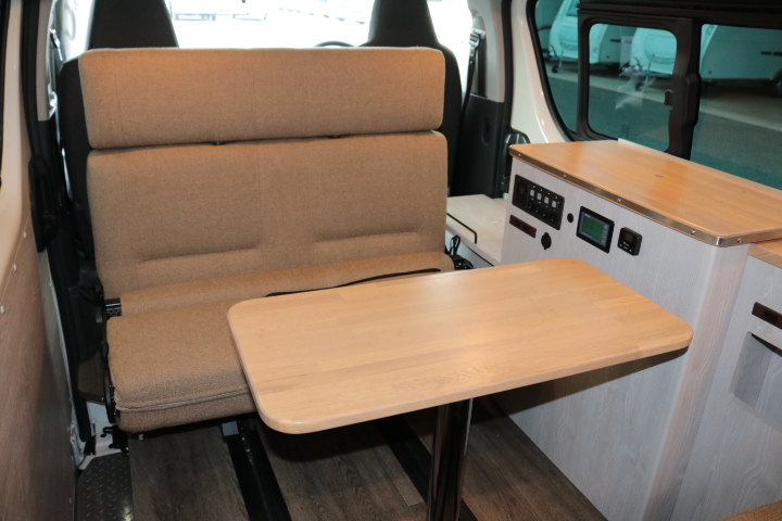 キャンピングカー バンコン ﾊｲｴｰｽ ｹｲﾜｰｸｽ ﾗｷﾞｯﾄﾞﾊﾞﾝ　FF　ﾎﾟｯﾌﾟｱ