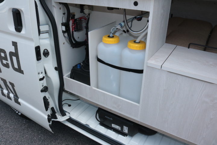 キャンピングカー バンコン ﾊｲｴｰｽ ｹｲﾜｰｸｽ ﾗｷﾞｯﾄﾞﾊﾞﾝ　FF　ﾎﾟｯﾌﾟｱ