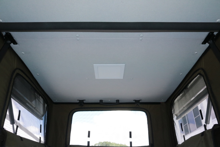 キャンピングカー バンコン ﾊｲｴｰｽ ｹｲﾜｰｸｽ ﾗｷﾞｯﾄﾞﾊﾞﾝ　FF　ﾎﾟｯﾌﾟｱ