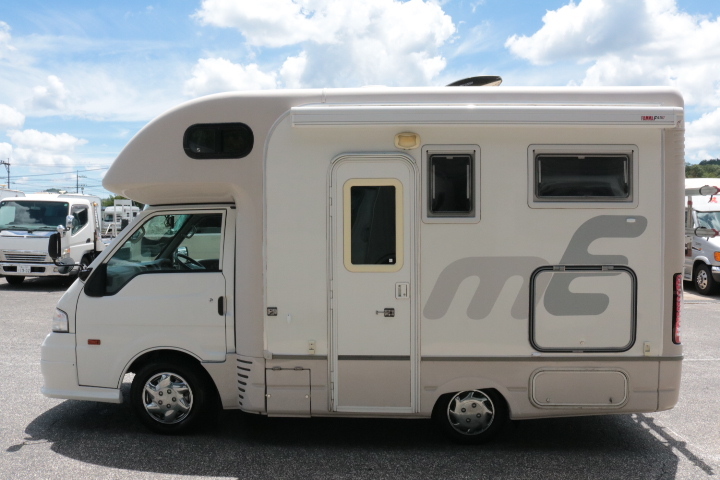 キャンピングカー キャブコン ﾊﾞﾈｯﾄ ﾅｯﾂRV ﾏｯｼｭ ﾀｲﾌﾟX　FF　冷蔵庫