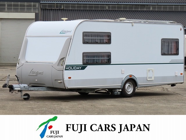 キャンピングカー トレーラー クナウス ホリデー500TK 家庭用エアコン