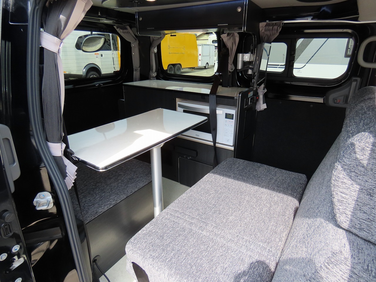 キャンピングカー バンコン NV200ﾊﾞﾈｯﾄ ﾘﾝｴｲ ｺﾝﾊﾟｸﾄﾊﾞｶﾝﾁｪｽ