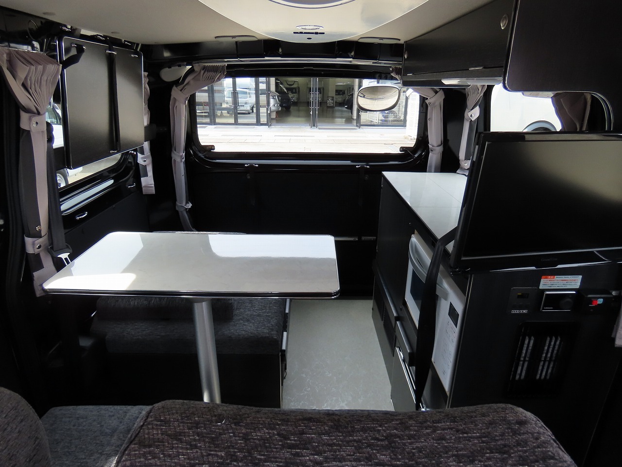 キャンピングカー バンコン NV200ﾊﾞﾈｯﾄ ﾘﾝｴｲ ｺﾝﾊﾟｸﾄﾊﾞｶﾝﾁｪｽ