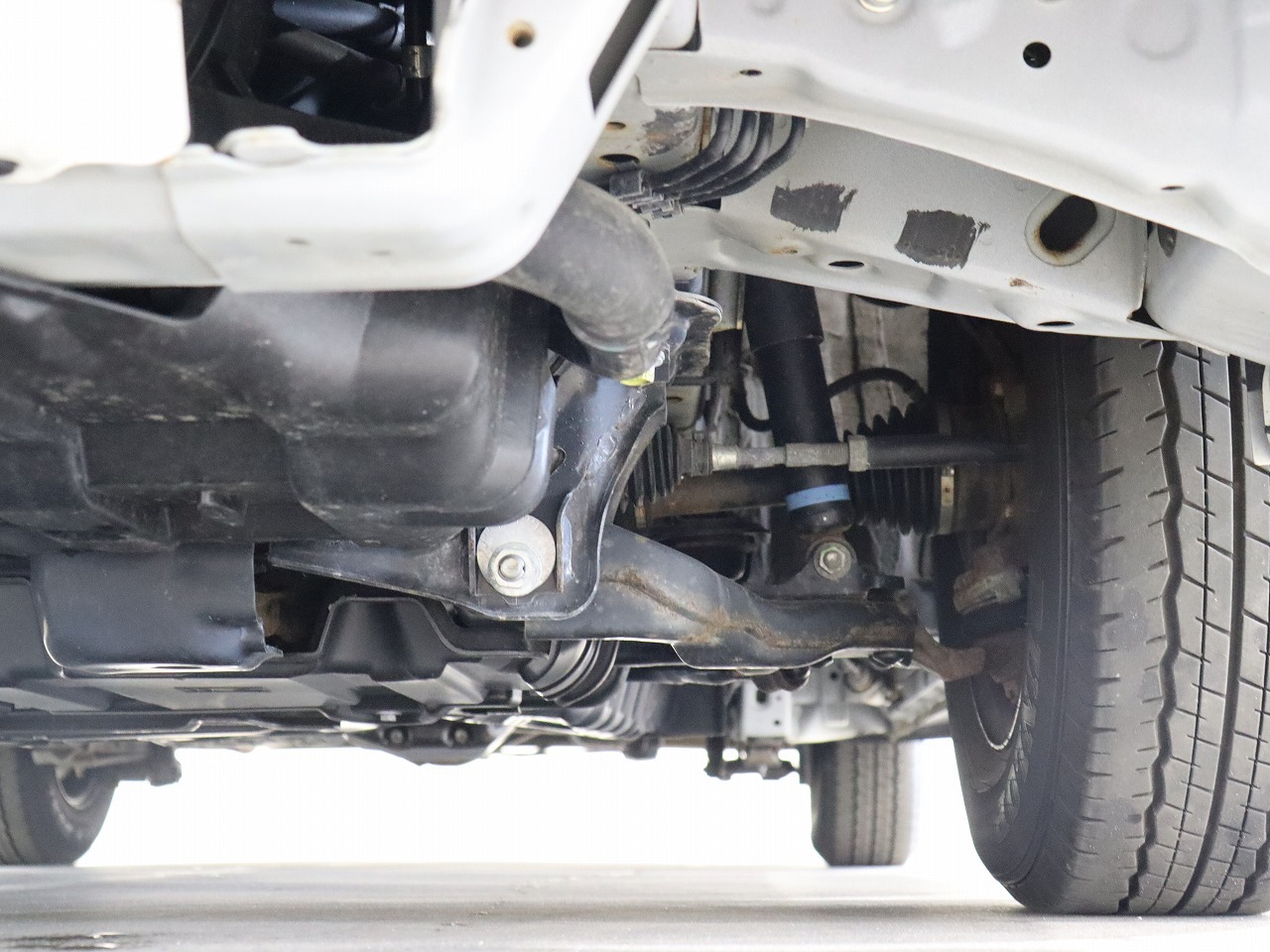 キャンピングカー キャブコン ﾊｲｴｰｽ ﾌｧﾝﾙｰﾁｪ ｾﾚﾝｹﾞﾃｨ525 4WD