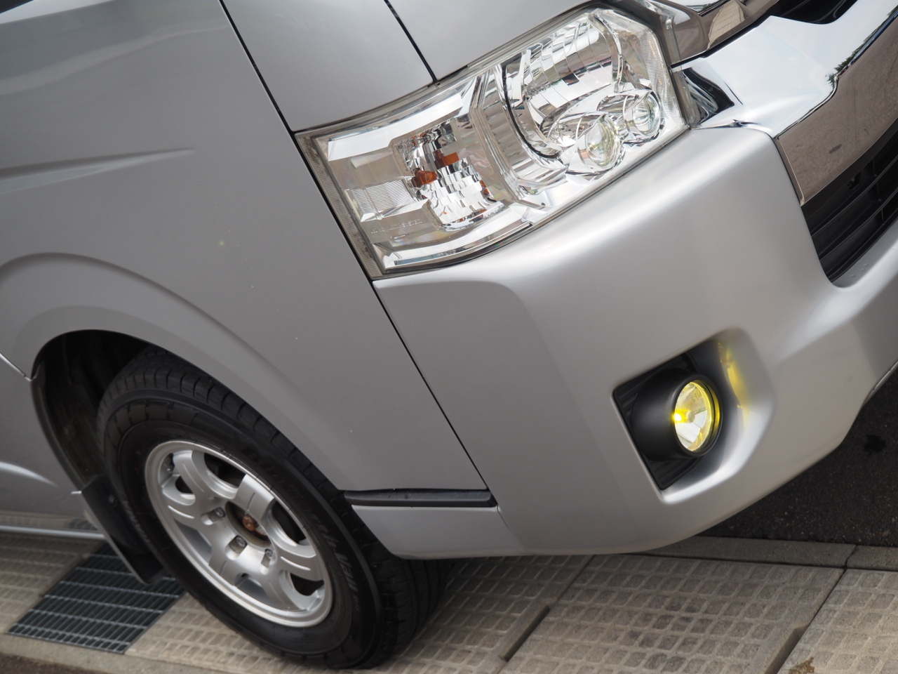 キャンピングカー バンコン ﾊｲｴｰｽ FOCS DS FFﾋｰﾀｰ 4WD