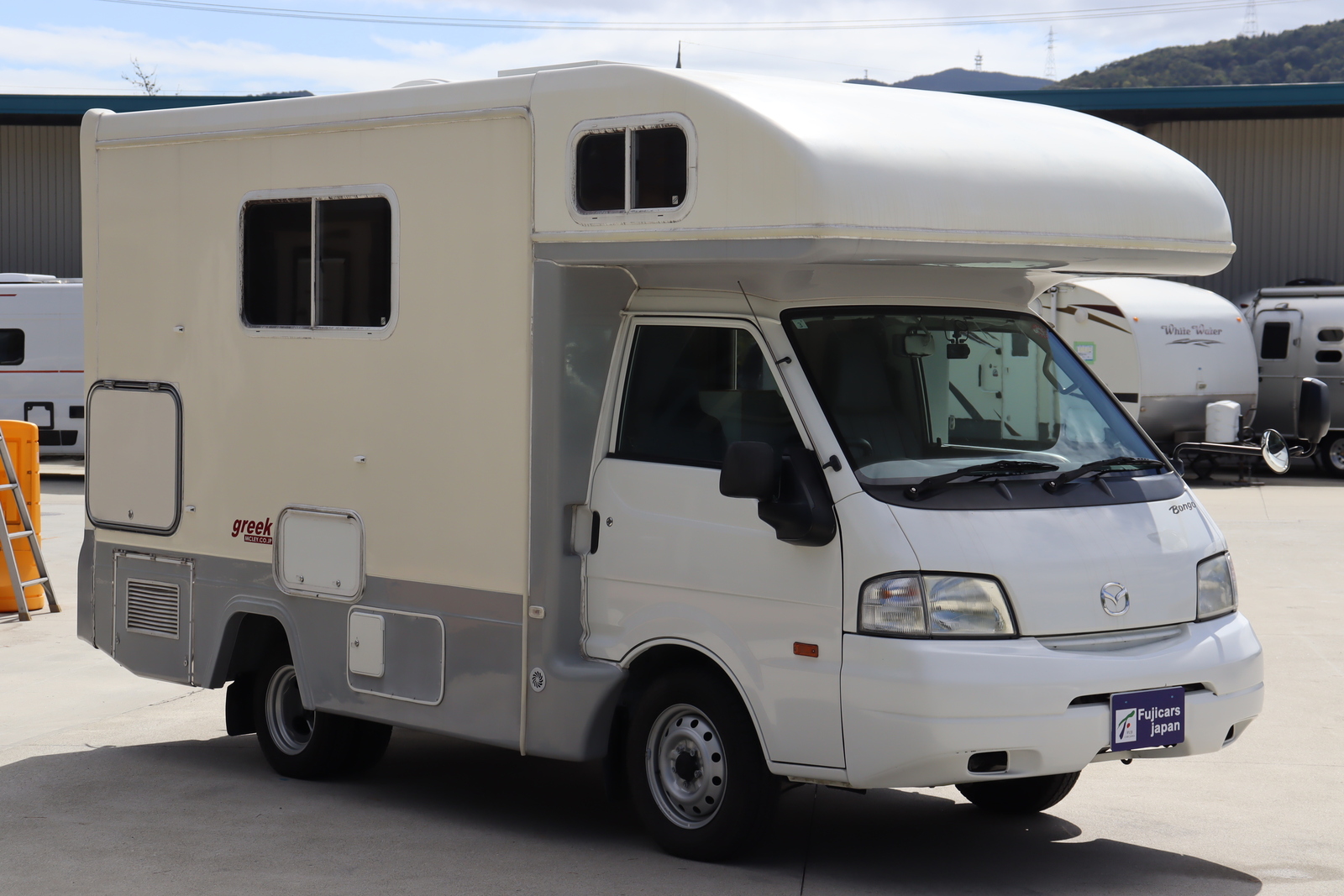 キャンピングカー キャブコン ﾎﾞﾝｺﾞ ﾃﾞｲﾌﾞﾚｲｸ ｸﾞﾘｰｸ