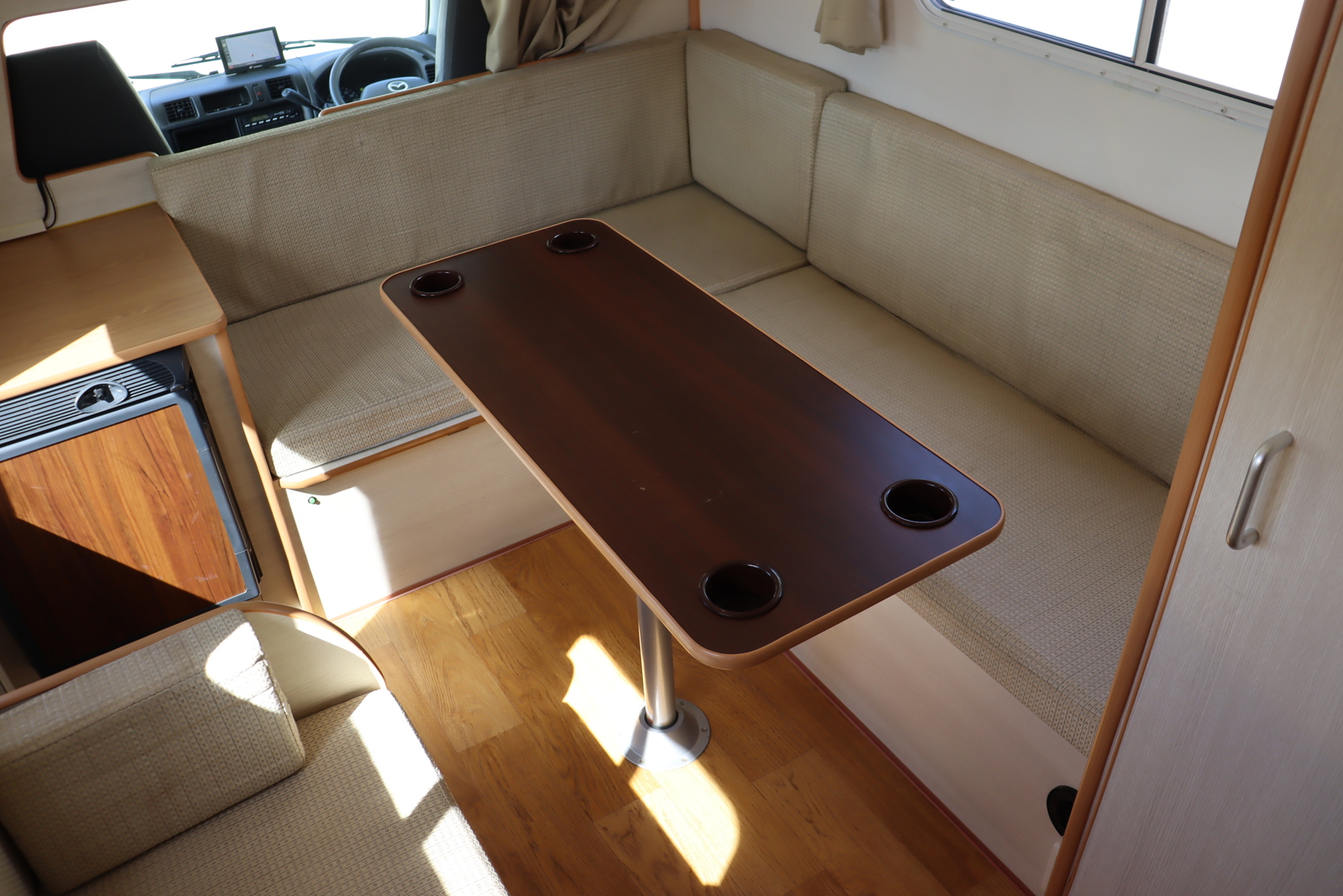 キャンピングカー キャブコン ﾎﾞﾝｺﾞ ﾃﾞｲﾌﾞﾚｲｸ ｸﾞﾘｰｸ