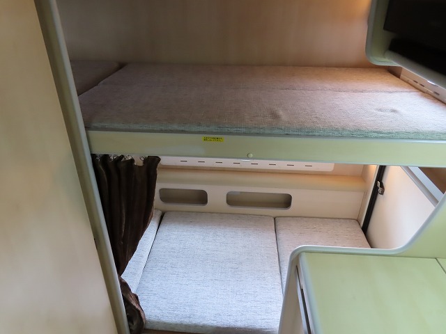 キャンピングカー キャブコン ｶﾑﾛｰﾄﾞ ﾊﾞﾝﾃｯｸ ｺﾙﾄﾞﾊﾞﾝｸｽ　