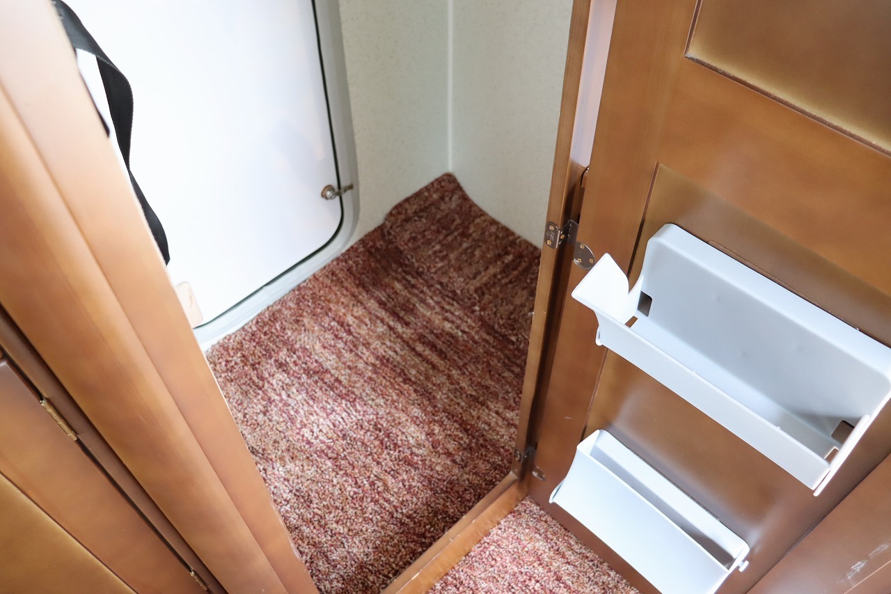 キャンピングカー トレーラー ﾀｺｽ ﾐﾐｰ310 家庭用ｴｱｺﾝ けん引免許不要