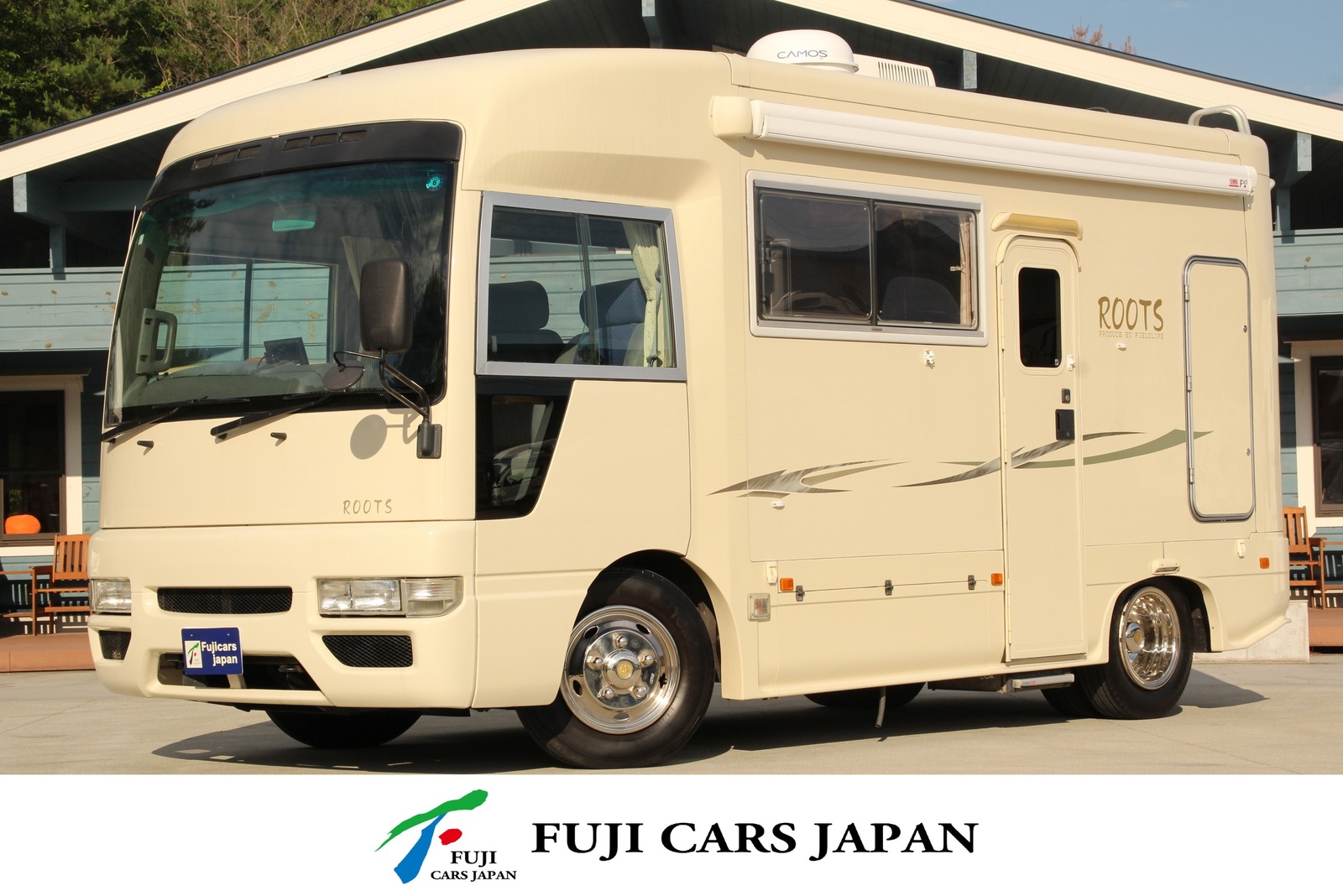 キャンピングカー バスコン シビリアン フィールドライフ ルーツ