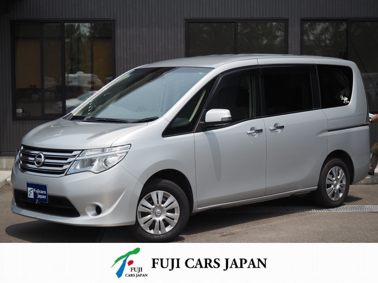 バンコン セレナ ミスティック デルフィノ FFヒーター 4WD