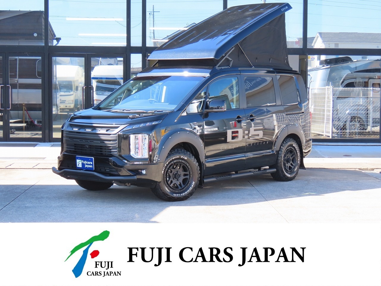 キャンピングカー バンコン デリカD:5 ケイワークス D5クルーズ