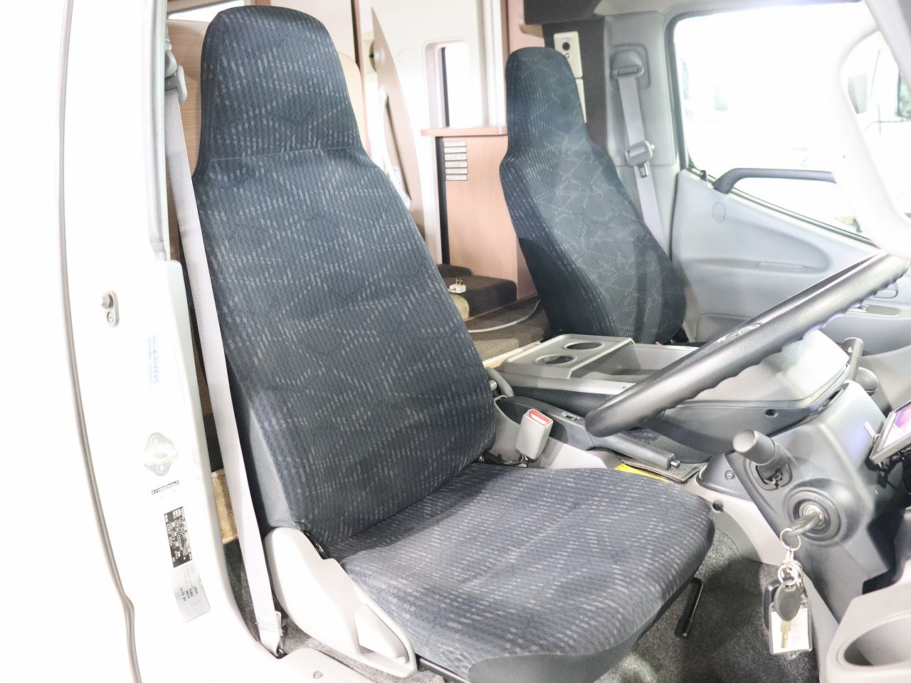 キャンピングカー キャブコン ｶﾑﾛｰﾄﾞ ﾅｯﾂRV ｸﾚｿﾝﾎﾞﾔｰｼﾞｭX 4WD