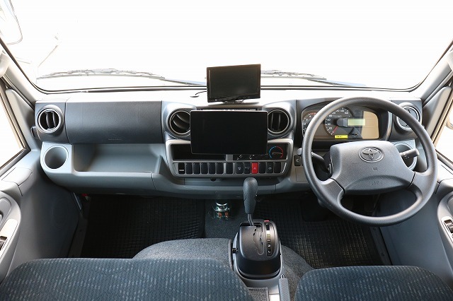 キャンピングカー キャブコン ｶﾑﾛｰﾄﾞ ﾊﾞﾝﾃｯｸ ｺﾙﾄﾞﾊﾞﾝｸｽ 4WD