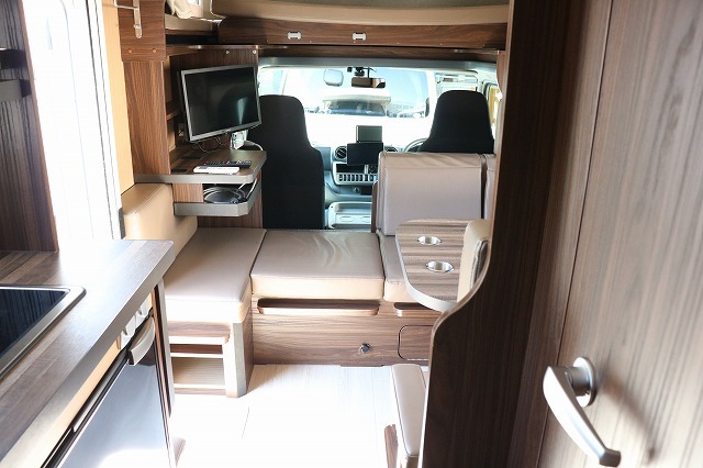 キャンピングカー キャブコン ｶﾑﾛｰﾄﾞ ﾊﾞﾝﾃｯｸ ｺﾙﾄﾞﾊﾞﾝｸｽ 4WD