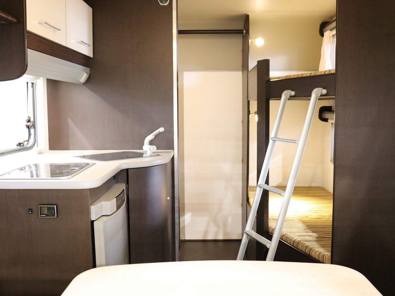 キャンピングカー トレーラー ｴｰｽｷｬﾗﾊﾞﾝ ｴｰｽ330ﾌﾟﾛｼﾞｪｸﾄ　FFﾋｰﾀ