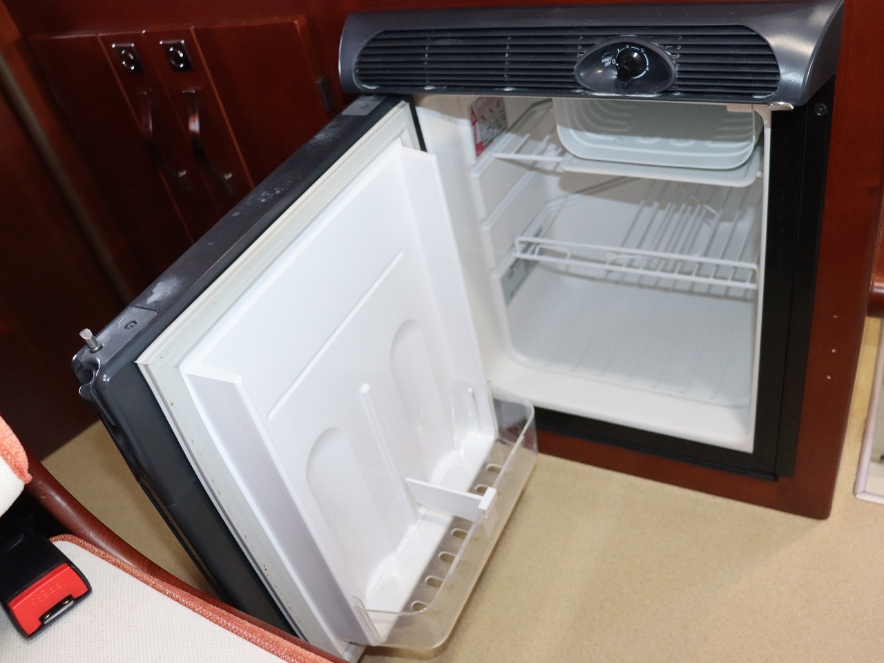 キャンピングカー キャブコン ﾊﾞﾈｯﾄ ﾅｯﾂRV ﾏｯｼｭ ﾀｲﾌﾟW FFﾋｰﾀｰ