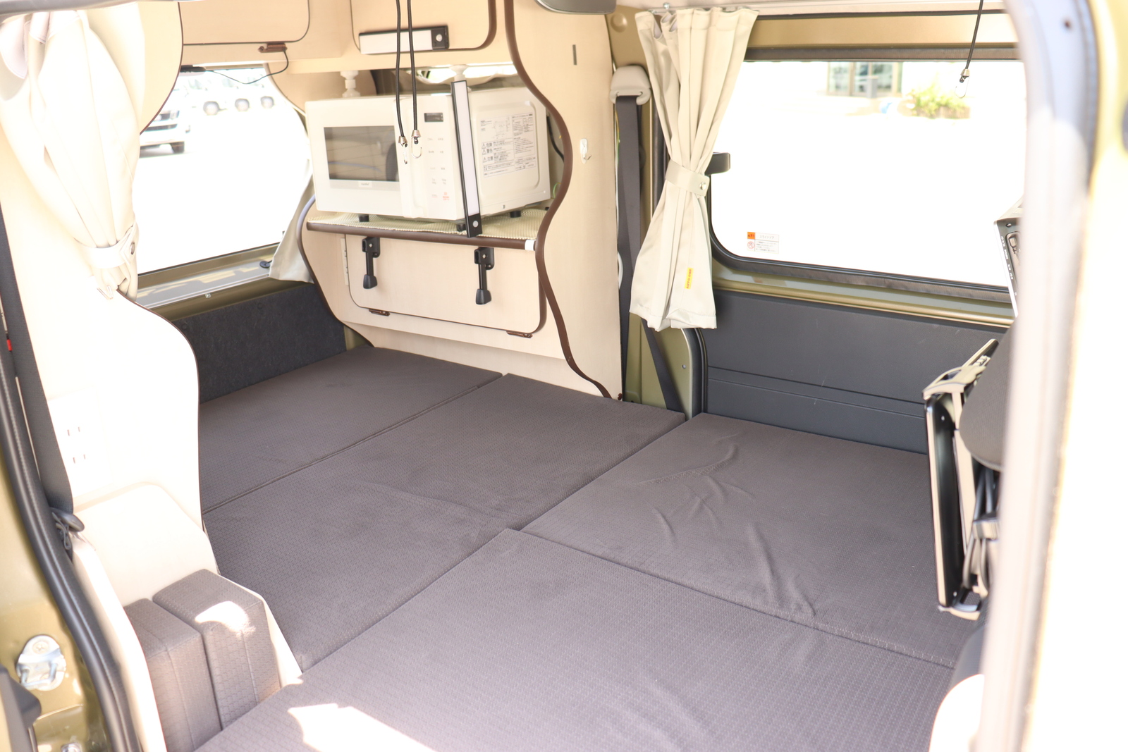 キャンピングカー 軽キャンパー ｱﾄﾚｰ ｵｰﾄﾜﾝ 給電くんPOPUP 4WD ｿｰﾗｰ