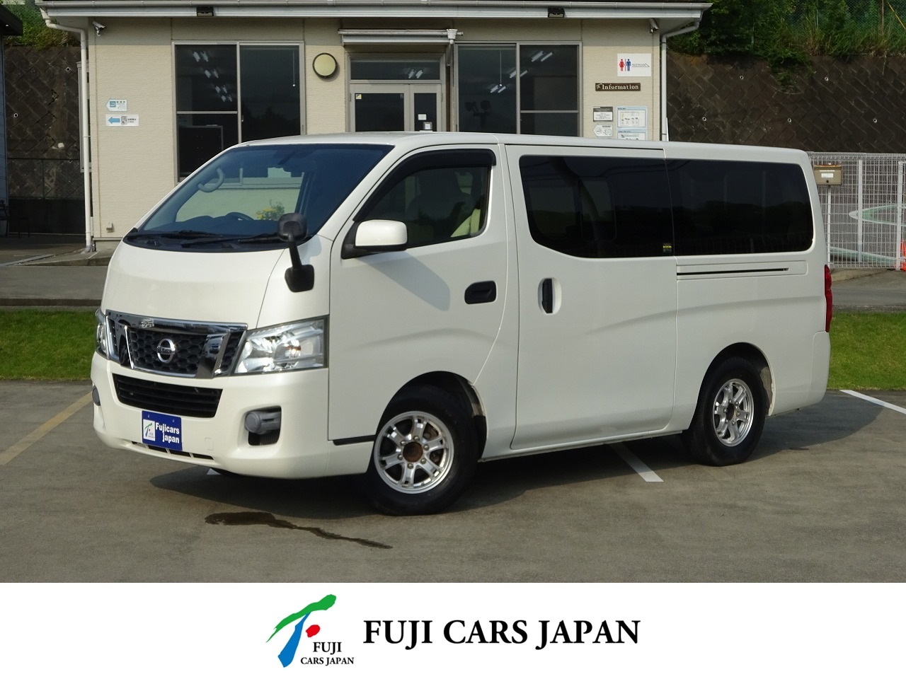 キャンピングカー バンコン NV350キャラバン OMC カーゴプラス　FF暖房