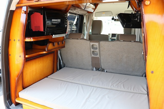 キャンピングカー 軽キャンパー ｴﾌﾞﾘｲ ｵｰﾄﾜﾝ 給電くんPOPUP 4WD