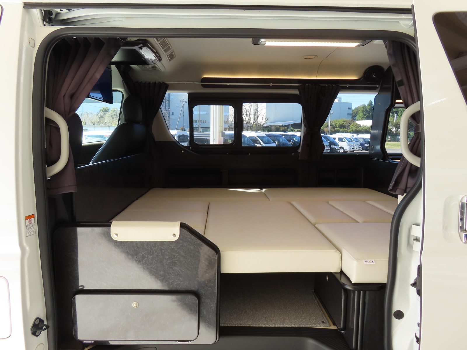 キャンピングカー バンコン ﾊｲｴｰｽ FOCS DS-L FFﾋｰﾀｰ