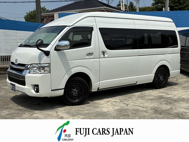 キャンピングカー バンコン ハイエース ナッツRV ラディッシュ 4WD