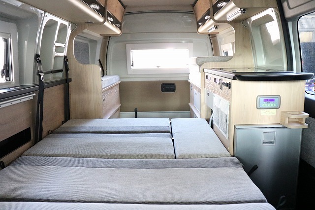 キャンピングカー バンコン ﾊｲｴｰｽ ﾃﾞﾙﾀﾘﾝｸ ﾀﾞｰｳｨﾝQ3 4WD