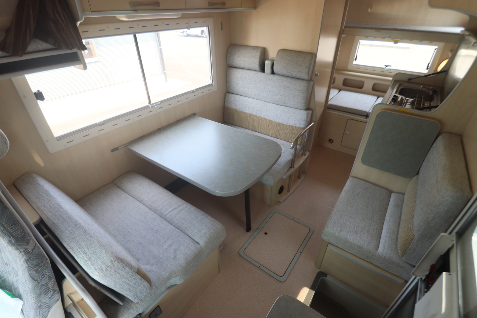 キャンピングカー キャブコン ｶﾑﾛｰﾄﾞ ﾊﾞﾝﾃｯｸ ｺﾙﾄﾞﾊﾞﾝｸｽ　FFﾋｰﾀｰ
