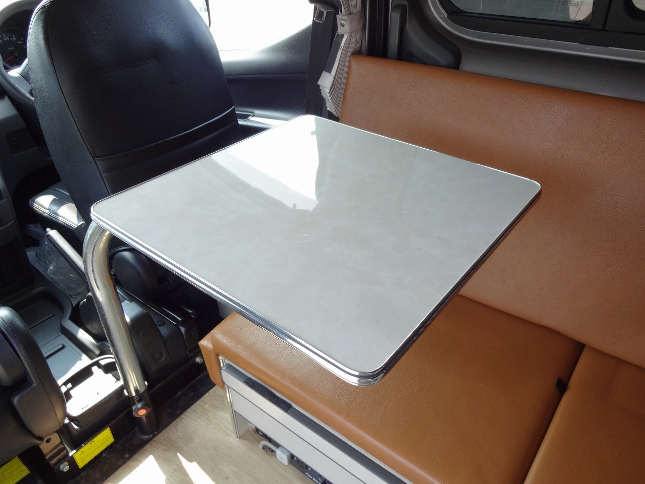 キャンピングカー バンコン NV200ﾊﾞﾈｯﾄ ﾘﾝｴｲ ｺﾝﾊﾟｸﾄﾊﾞｶﾝﾁｪｽ