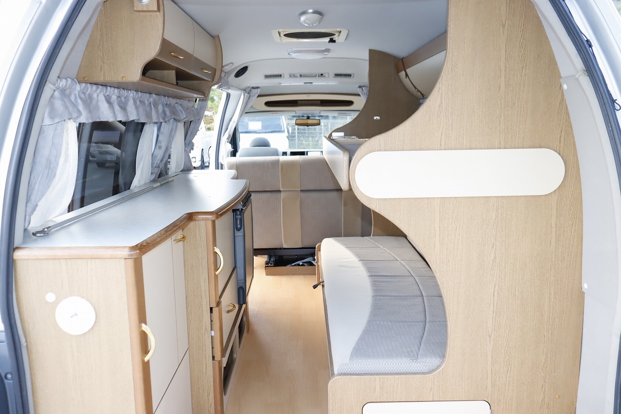 キャンピングカー バンコン ﾊｲｴｰｽ ﾚｸﾋﾞｨ ﾌｧｲﾌﾞｽﾀｰ 4WD