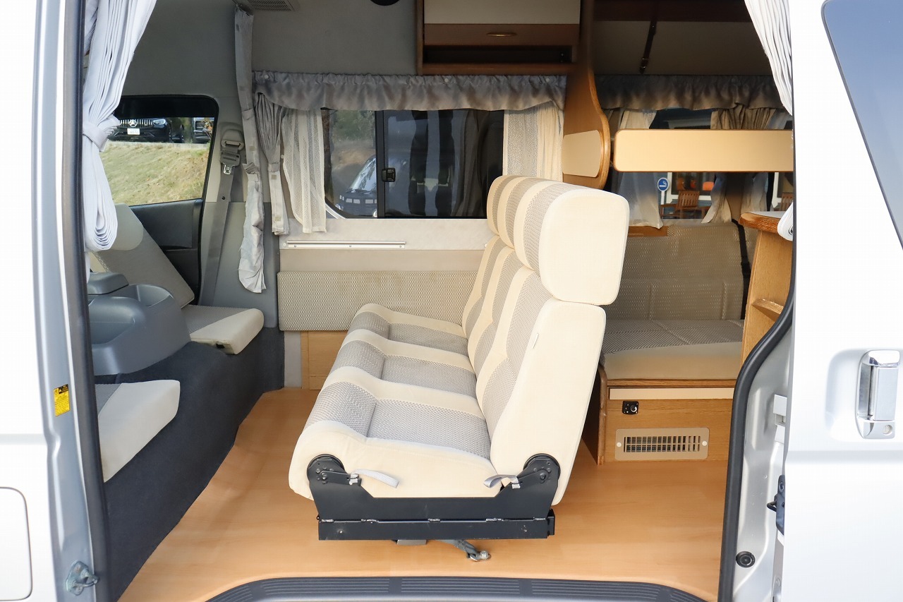 キャンピングカー バンコン ﾊｲｴｰｽ ﾚｸﾋﾞｨ ﾌｧｲﾌﾞｽﾀｰ 4WD