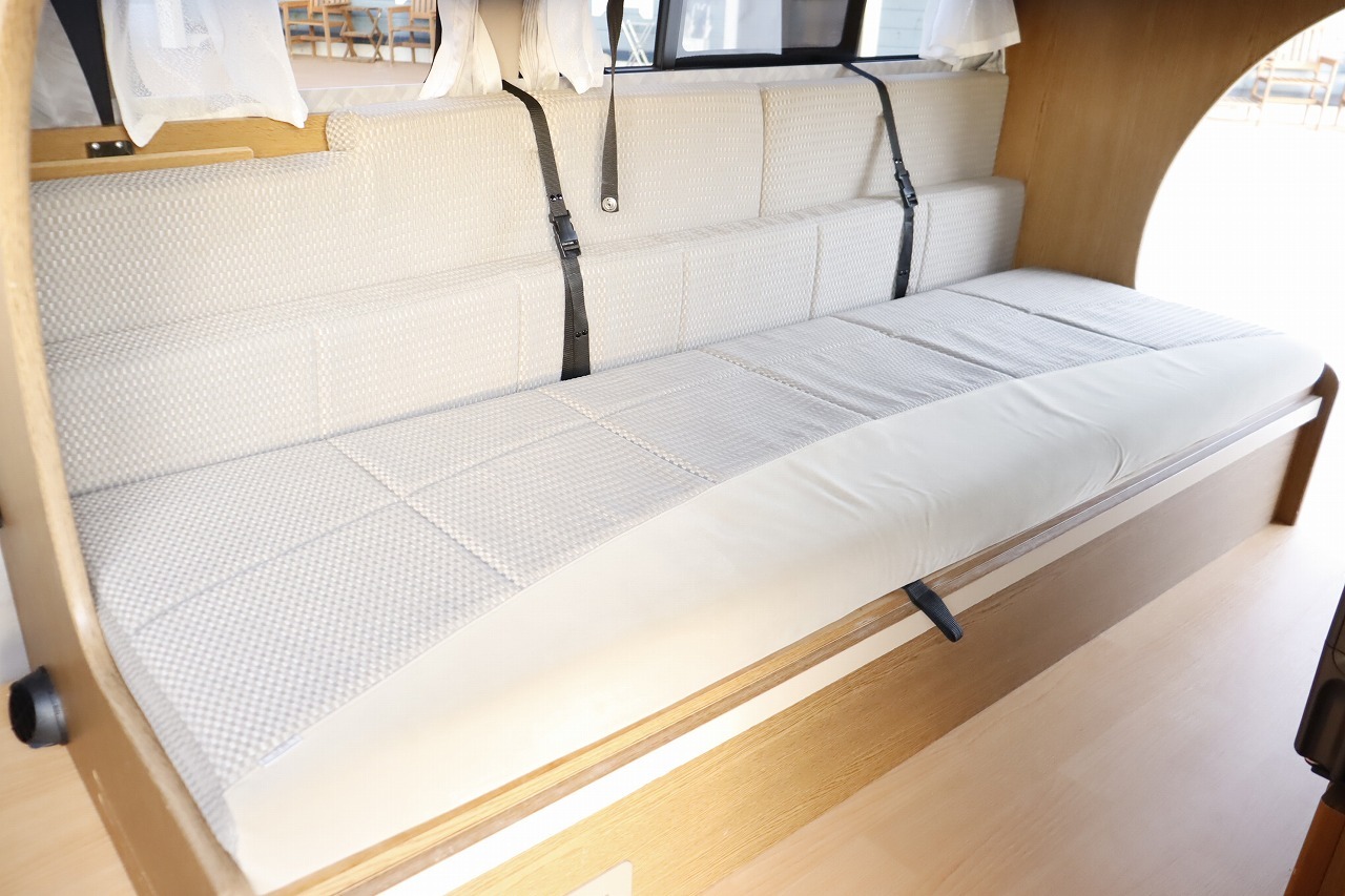 キャンピングカー バンコン ﾊｲｴｰｽ ﾚｸﾋﾞｨ ﾌｧｲﾌﾞｽﾀｰ 4WD