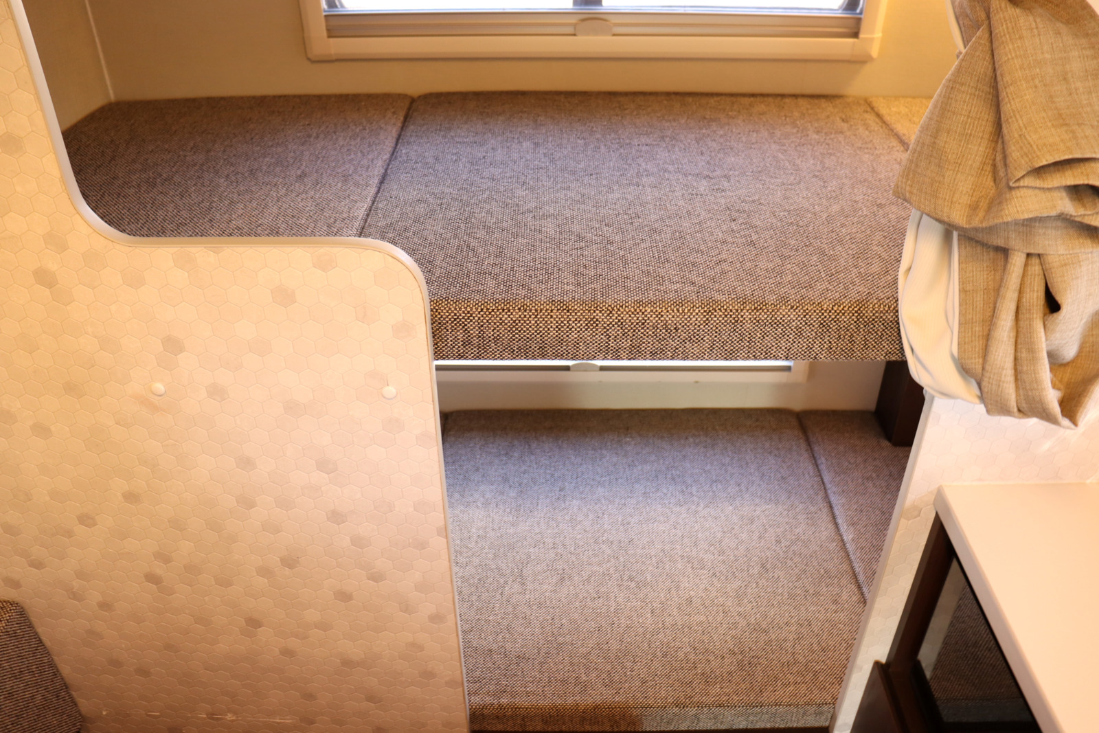 キャンピングカー キャブコン ﾎﾞﾝｺﾞ AtoZ ｱﾚﾝ30 FFﾋｰﾀｰ