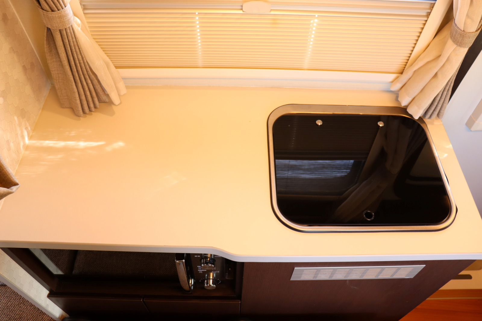 キャンピングカー キャブコン ﾎﾞﾝｺﾞ AtoZ ｱﾚﾝ30 FFﾋｰﾀｰ