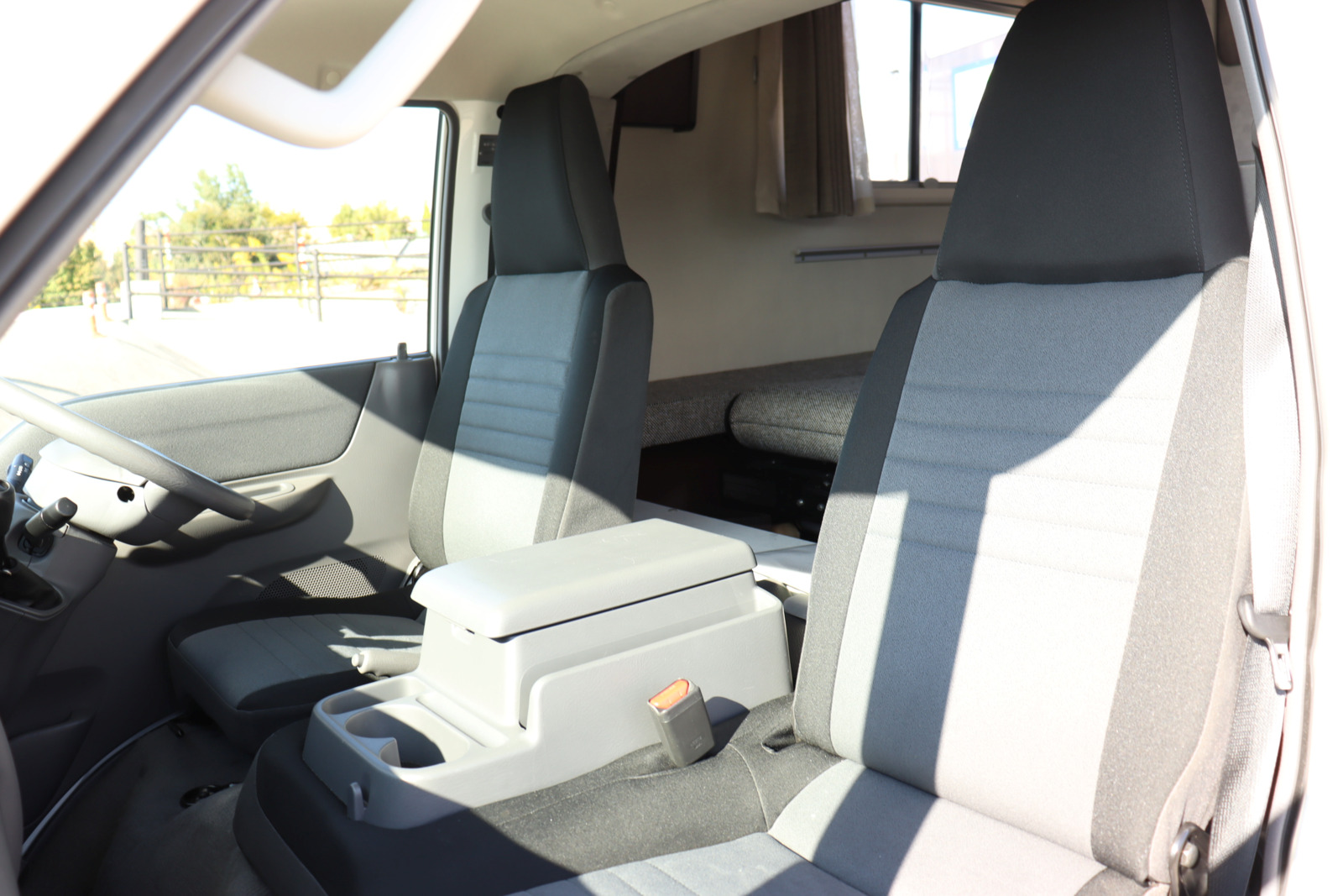 キャンピングカー キャブコン ﾎﾞﾝｺﾞ AtoZ ｱﾚﾝ30 FFﾋｰﾀｰ