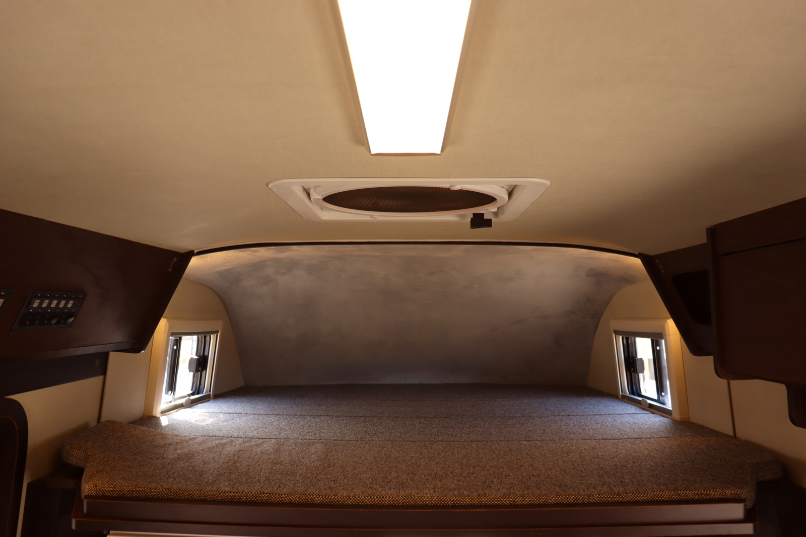 キャンピングカー キャブコン ﾎﾞﾝｺﾞ AtoZ ｱﾚﾝ30 FFﾋｰﾀｰ