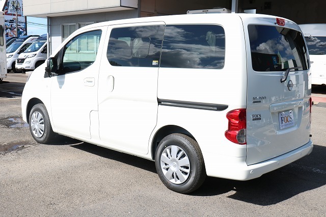 キャンピングカー バンコン NV200ﾊﾞﾈｯﾄ FOCS Luz ﾙｿ 新車即納