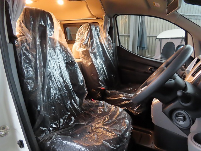 キャンピングカー バンコン NV200ﾊﾞﾈｯﾄ FOCS ﾙｿ 新車即納車