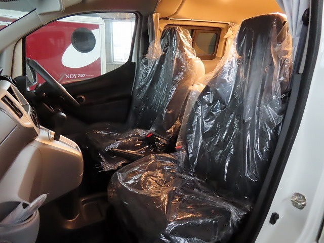 キャンピングカー バンコン NV200ﾊﾞﾈｯﾄ FOCS ﾙｿ 新車即納車
