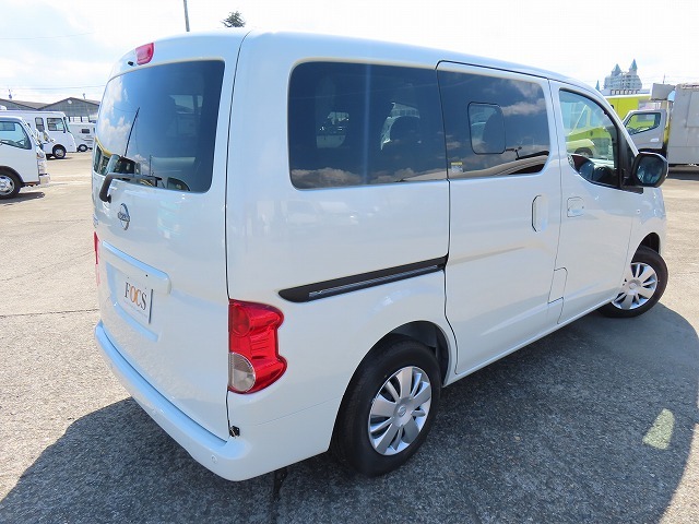 キャンピングカー バンコン NV200ﾊﾞﾈｯﾄ FOCS ﾙｿ 新車即納車
