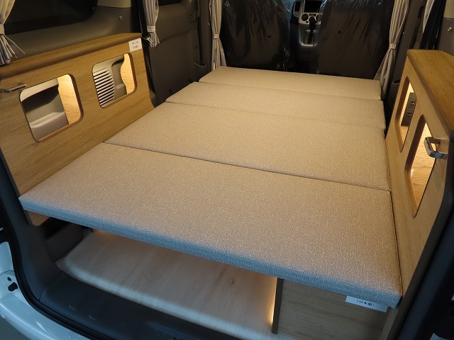 キャンピングカー バンコン NV200ﾊﾞﾈｯﾄ FOCS ﾙｿ 新車即納車