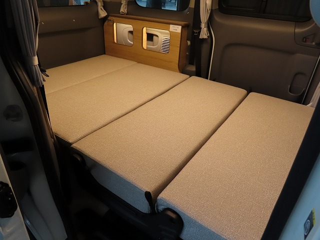 キャンピングカー バンコン NV200ﾊﾞﾈｯﾄ FOCS ﾙｿ 新車即納車