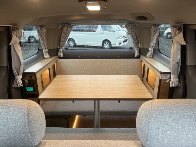 キャンピングカー バンコン NV200ﾊﾞﾈｯﾄ FOCS Luz ﾙｿ 新車即納