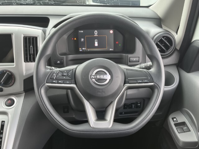 キャンピングカー バンコン NV200ﾊﾞﾈｯﾄ FOCS Luz ﾙｿ 新車即納