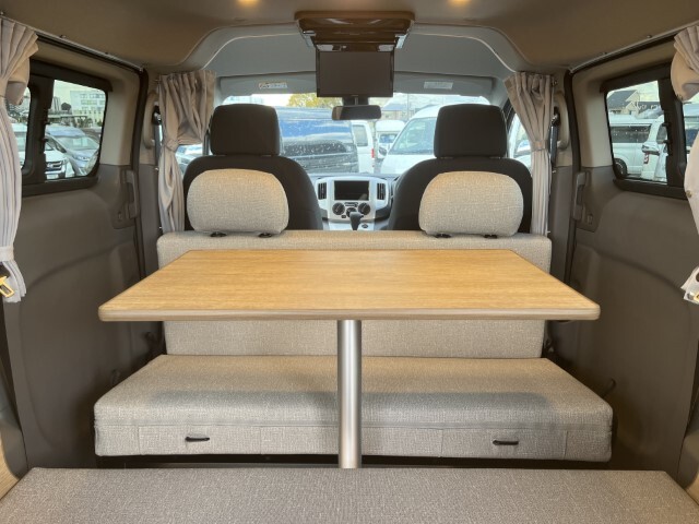 キャンピングカー バンコン NV200ﾊﾞﾈｯﾄ FOCS Luz ﾙｿ 新車即納