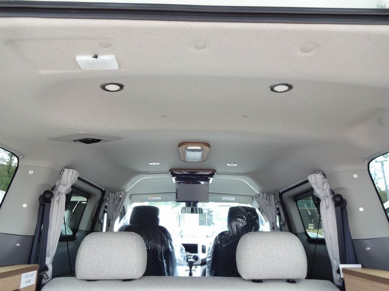 キャンピングカー バンコン NV200ﾊﾞﾈｯﾄ FOCS ﾙｿ 新車即納